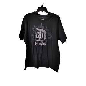 DisneyLand Resort‎ XL Diamond Celebration Black Graphic T-Shirt